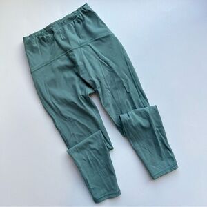 Lululemon Train Times Pant 25" | Size 6 | Aquatic Green